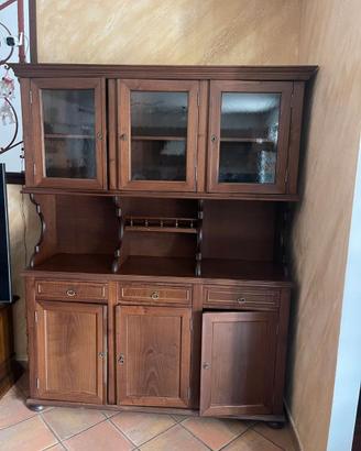 Mobile in legno massello
