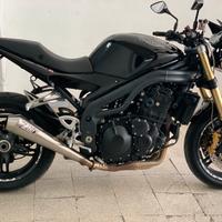 Triumph speed triple 1050