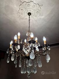 Lampadario in stile antico