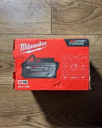 Milwaukee Batteria 6Ah Forge M18 Nuova