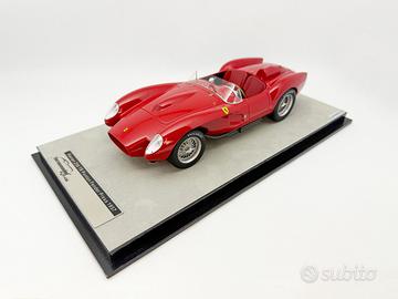 1957 Ferrari 250 TR Pontoon Fender 1:18 Tecnomodel