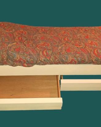 letti singoli in legno con contenitori  integrati