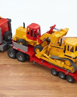 Limited Edition Bruder Camion +Ruspa CAT e Pala