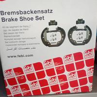 Kit ganasce posteriori Fiat Panda 1a serie