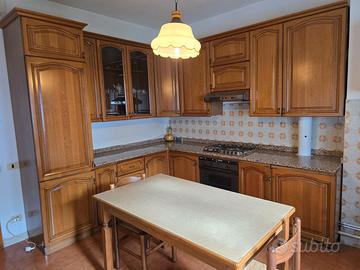 Cucina componibile in stile.