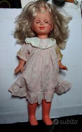 Bambola Migliorati vintage anni 70/80 a batterie -