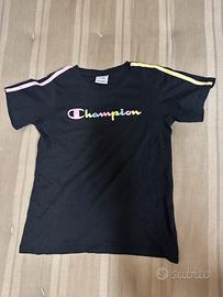 T-Shirt marca Champion