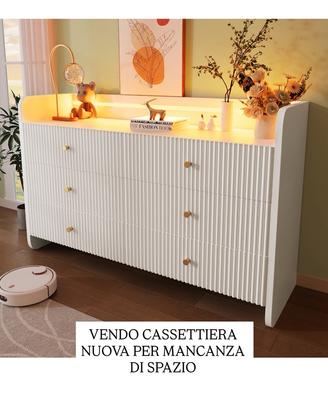 Cassettiera