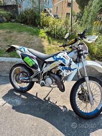 HM Altro modello - 2008