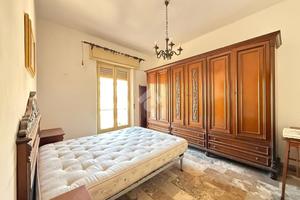 2 LOCALI A REGGIO DI CALABRIA