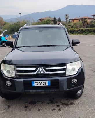 pajero mitzubisci 3200 sport