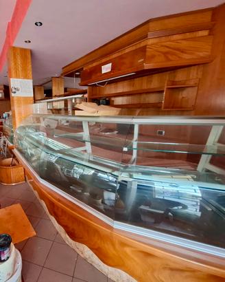 Arredamento per bar e pasticceria