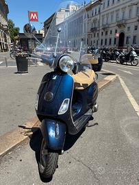 Piaggio Vespa 150 LX - 2011