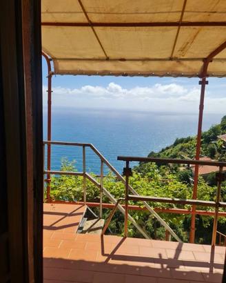 Rustico / Casale di 60 m² con 3 locali a La Spezia