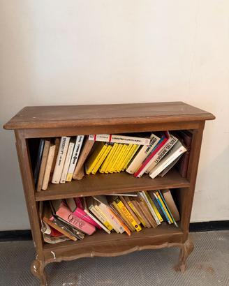 librerietta in legno lavorato secolo scorso
