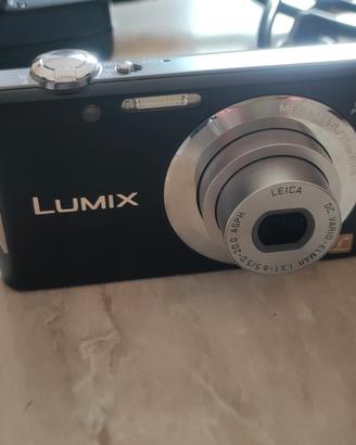 fotocamera Panasonic Lumix DMC-FS16