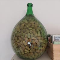Damigiana 52 litri con tappi di sughero