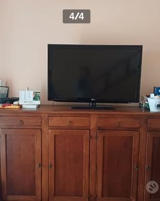 Madia e tavolo arte povera in buone condizioni