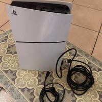 PS5 Slim con lettore disco; 1 TB