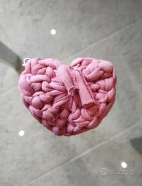Portachiavi cuore rosa uncinetto fettuccia

