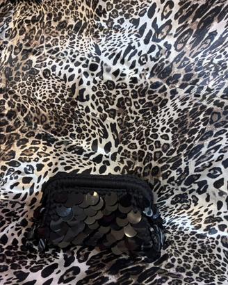 clutch bag