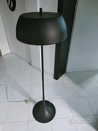 Lampada da terra di design