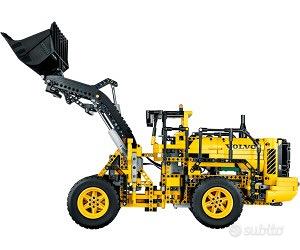 Lego Technic - Volvo 42030