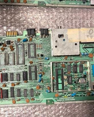 ASSY Commodore 250407 riparate con DIP