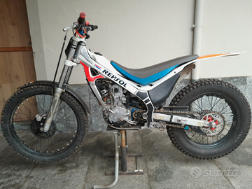 Montesa honda 4rt 2015