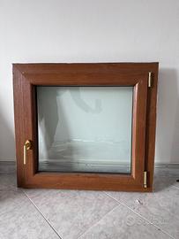 Serramenti PVC e legno .