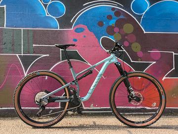 Canyon Neuron 6 , 2024, Tg L,  29" come nuova 