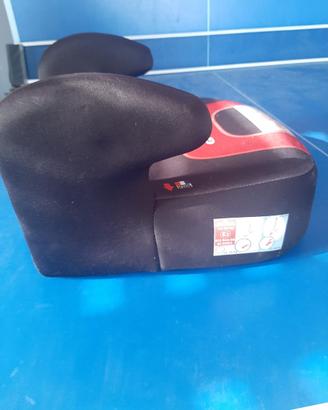 Alzatina auto per bimbo