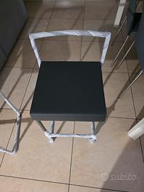 Coppia sgabelli La seggiola -grigio/Metallo- Nuovi