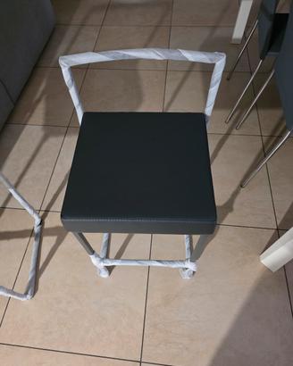 Coppia sgabelli La seggiola -grigio/Metallo- Nuovi