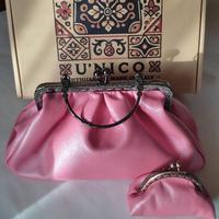 borsa e portamonete in pelle 