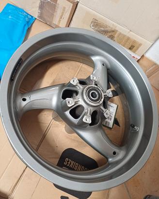 CERCHIO POSTERIORE Ducati SS620/800-Monster620/800