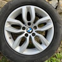 4 Cerchi in lega BMW con gomme invernali usate