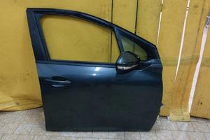 Portiera anteriore dx peugeot 208 2017 ricambi