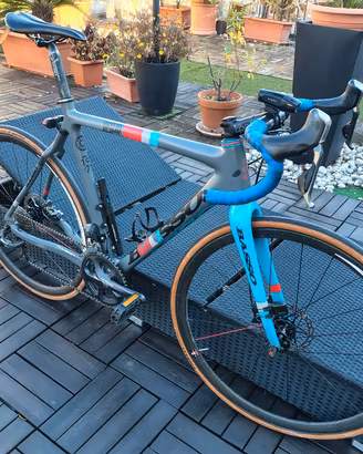 gravel basso taglia 56