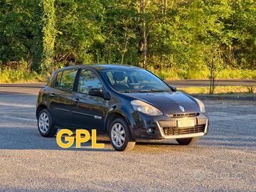 Renault Clio 1.2 16V 5 porte Luxe CV-75 2009-E4 Ma