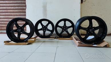 Cerchi in lega 18" Nissan 350Z