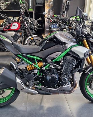 Kawasaki Z 900 SE 2025