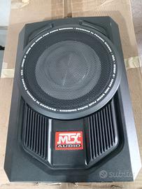 subwoofer amplificato per auto