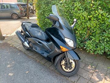 Yamaha TMax 2007