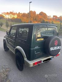 Suzuki Samurai