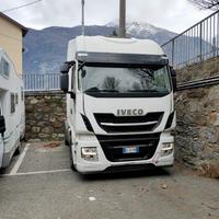 Trattore stradale volendo con azienda