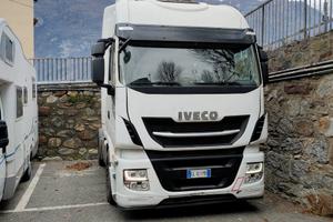 Trattore stradale volendo con azienda