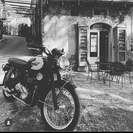 Triumph bonneville