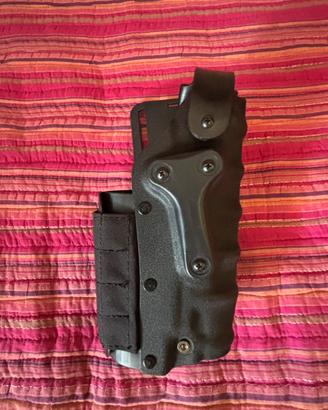 Fondina m9 con torcia tattica