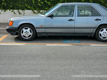 Mercedes 124 200 e